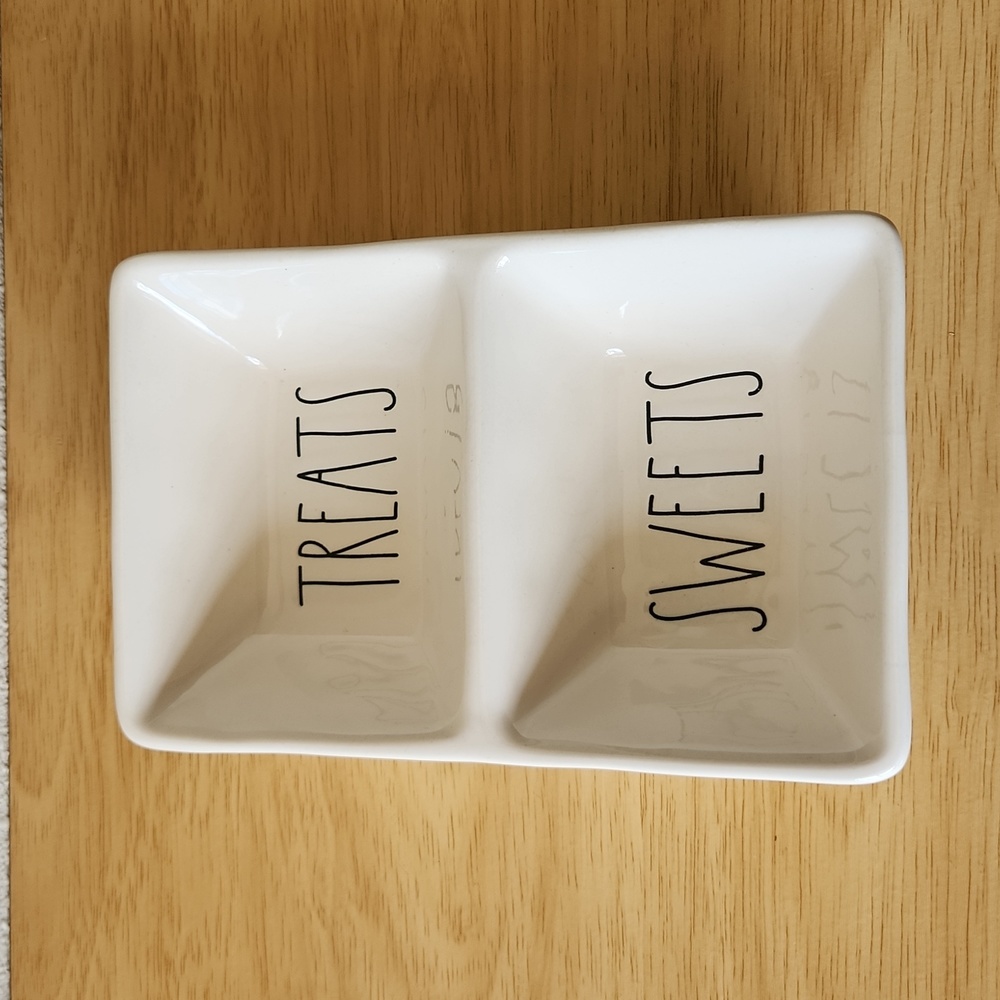 Rae Dunn/Magenta Ceramic Divided Snack